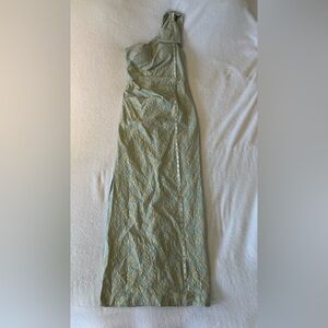 Ricki Freeman Teri Jon - blue and gold formal - women’s 12 - full length